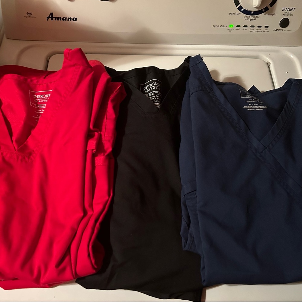 Cherokee Revolution Scrub Sets Red Black Navy XL/L